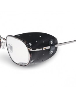 PROTEÇÃO LATERAL EM PELE